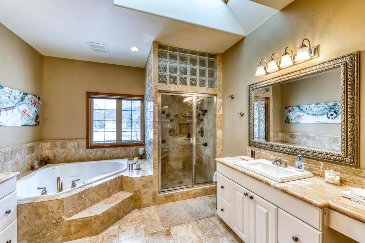 The Timberwolf On Cotton Ranch Villa Eagle Exterior foto